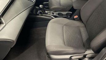 TOYOTA COROLLA 1.8 VVT-h GPF Icon Hatchback 5dr Petrol Hybrid CVT Euro 6 (s/s) 