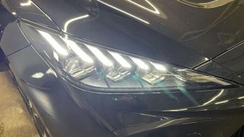 MG Mg4 64kWh Trophy Long Range Hatchback 5dr Electric Auto (203 ps)