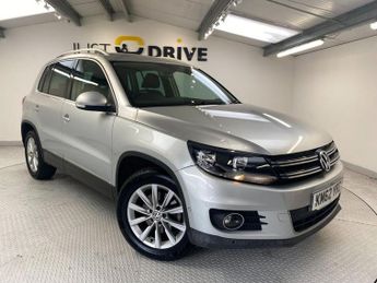 VOLKSWAGEN TIGUAN 2.0 TDI BlueMotion Tech SE SUV 5dr Diesel Manual 4WD Euro 5 (s/s