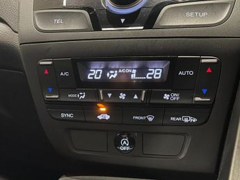 HONDA CIVIC 1.8 i-VTEC SE Plus Hatchback 5dr Petrol Manual Euro 5 (s/s) (142