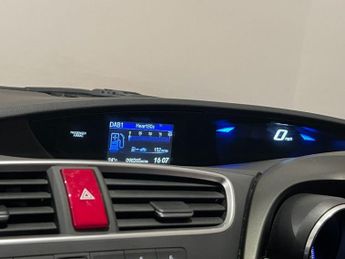 HONDA CIVIC 1.8 i-VTEC SE Plus Hatchback 5dr Petrol Manual Euro 5 (s/s) (142