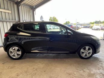 RENAULT CLIO 1.5 dCi Dynamique MediaNav Hatchback 5dr Diesel EDC Euro 5 (90 p