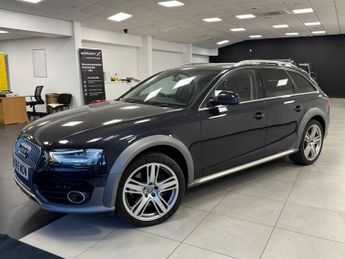 AUDI A4 ALLROAD 3.0 TDI V6 Sport Estate 5dr Diesel S Tronic quattro Euro 6 (s/s)