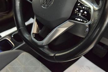 VOLKSWAGEN ID.3 Pro Performance 58kWh Life Hatchback 5dr Electric Auto (204 ps)