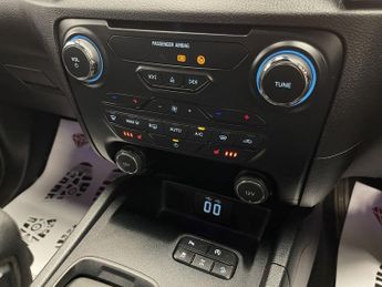 FORD RANGER 2.0 EcoBlue Wildtrak Pickup Double Cab 4dr Diesel Auto 4WD Euro 