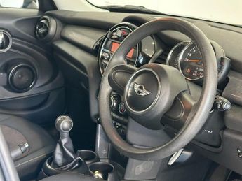 MINI HATCH 1.5 Cooper Hatchback 5dr Petrol Manual Euro 6 (s/s) (136 ps)