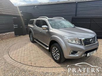 Nissan Navara 2.3 dCi Tekna Pickup Double Cab 4dr Diesel Auto 4WD Euro 6 (190 