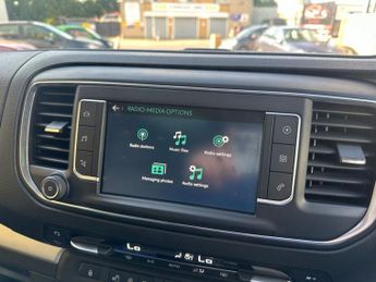 CITROEN e-SpaceTourer 50kWh Flair M MPV 5dr Electric Auto MWB (7.4kW Charger) (136 ps)
