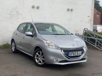 Peugeot 208 1.2 VTi Active Hatchback 5dr Petrol Manual Euro 5 (82 ps)