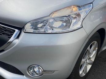 PEUGEOT 208 1.2 VTi Active Hatchback 5dr Petrol Manual Euro 5 (82 ps)
