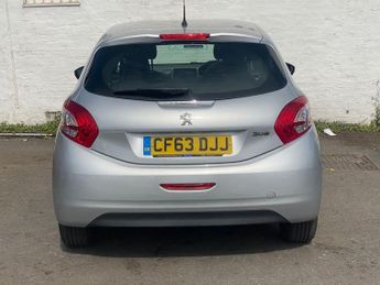 PEUGEOT 208 1.2 VTi Active Hatchback 5dr Petrol Manual Euro 5 (82 ps)