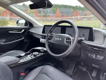 KIA EV6 77.4kWh Horizon Hatchback 5dr Electric Auto (225 bhp)