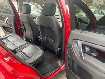 LAND ROVER DISCOVERY SPORT 2.0 D200 MHEV SE SUV 5dr Diesel Auto 4WD Euro 6 (s/s) (204 ps)