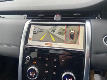 LAND ROVER DISCOVERY SPORT 2.0 D200 MHEV SE SUV 5dr Diesel Auto 4WD Euro 6 (s/s) (204 ps)