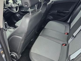 VAUXHALL CORSA 1.4i 16v SE Hatchback 5dr Petrol Automatic (a/c) (138 g/km, 99 b
