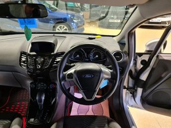 FORD FIESTA 1.0T EcoBoost Zetec Hatchback 5dr Petrol Powershift Euro 6 (100 