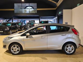 FORD FIESTA 1.0T EcoBoost Zetec Hatchback 5dr Petrol Powershift Euro 6 (100 