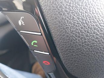 KIA CEED 1.6 GDI 4 TECH DCT