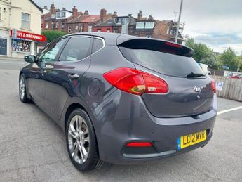 KIA CEED 1.6 GDI 4 TECH DCT