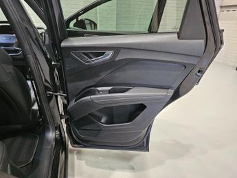 AUDI Q4 E-TRON 35 Edition 1 SUV 5dr Electric Auto 55kWh (170 ps)