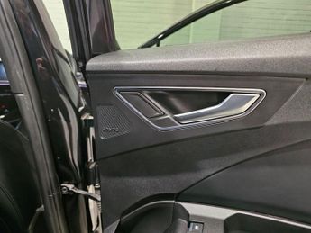 AUDI Q4 E-TRON 35 Edition 1 SUV 5dr Electric Auto 55kWh (170 ps)