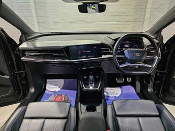 AUDI Q4 E-TRON 35 Edition 1 SUV 5dr Electric Auto 55kWh (170 ps)