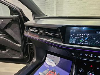 AUDI Q4 E-TRON 35 Edition 1 SUV 5dr Electric Auto 55kWh (170 ps)