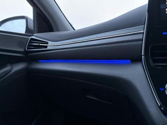 HYUNDAI IONIQ 38.3kWh Premium Hatchback 5dr Electric Auto (136 ps)