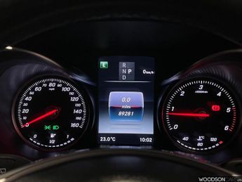 MERCEDES-BENZ GLC 2.1 GLC250d AMG Line SUV 5dr Diesel G-Tronic 4MATIC Euro 6 (s/s)
