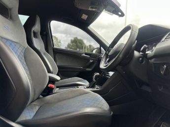 VOLKSWAGEN TIGUAN 2.0 TSI R SUV 5dr Petrol DSG 4Motion Euro 6 (s/s) (320 ps)