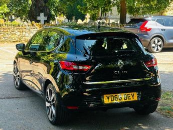 RENAULT CLIO 1.5 dCi Dynamique S Nav Hatchback 5dr Diesel Auto Euro 6 (90 ps)