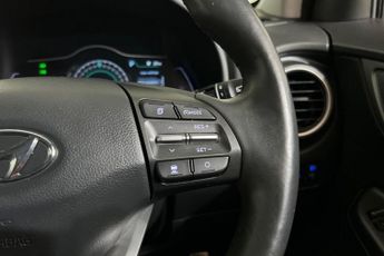HYUNDAI KONA 64kWh Premium SE SUV 5dr Electric Auto (7kW Charger) (204 ps) Ap
