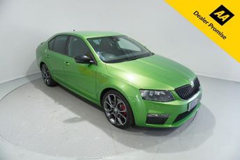 Skoda Octavia 2.0 TFSI vRS Hatchback 5dr Petrol DSG Euro 6 (s/s) (220 ps)