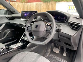 PEUGEOT 2008 1.2 PureTech Allure SUV 5dr Petrol EAT Euro 6 (s/s) (130 ps)