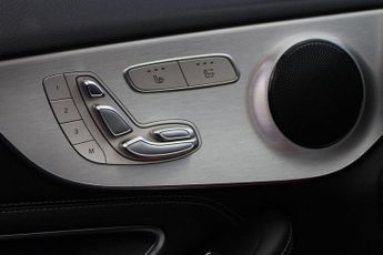 MERCEDES-BENZ C-CLASS 2.1 C220d Nightfall Edition Cabriolet 2dr Diesel G-Tronic+ Euro 