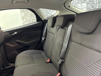 FORD FOCUS 1.0T EcoBoost Titanium Hatchback 5dr Petrol Auto Euro 6 (s/s) (1