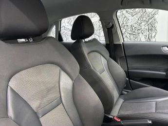 AUDI A1 1.0 TFSI Sport Sportback 5dr Petrol Manual Euro 6 (s/s) (Nav) (9