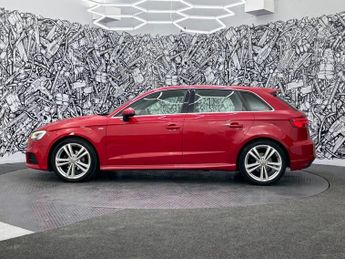 AUDI A3 1.5 TFSI CoD 35 S line Sportback 5dr Petrol S Tronic Euro 6 (s/s