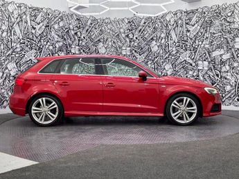 AUDI A3 1.5 TFSI CoD 35 S line Sportback 5dr Petrol S Tronic Euro 6 (s/s