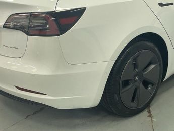 TESLA Model 3 (Dual Motor) Long Range Saloon 4dr Electric Auto 4WDE (346 ps) -