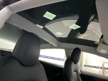 TESLA Model 3 (Dual Motor) Long Range Saloon 4dr Electric Auto 4WDE (346 ps) -