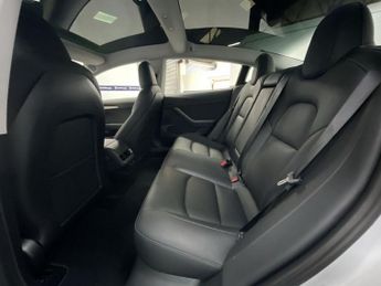 TESLA Model 3 (Dual Motor) Long Range Saloon 4dr Electric Auto 4WDE (346 ps) -