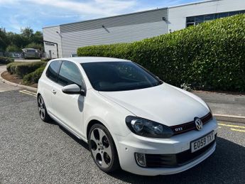 Volkswagen Golf GTi 2.0 TSI GTI Hatchback 3dr Petrol DSG Euro 5 (210 ps)-2 Owner Car