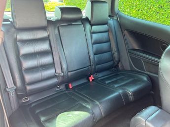 VOLKSWAGEN GOLF 2.0 TSI GTI Hatchback 3dr Petrol DSG Euro 5 (210 ps)-2 Owner Car