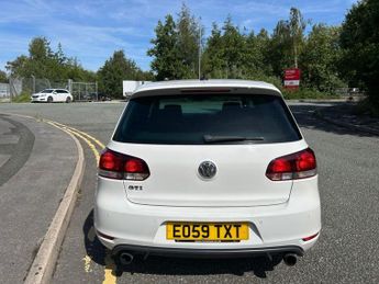 VOLKSWAGEN GOLF 2.0 TSI GTI Hatchback 3dr Petrol DSG Euro 5 (210 ps)-2 Owner Car