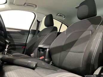 FORD FOCUS 1.0T EcoBoost Titanium Hatchback 5dr Petrol Manual Euro 6 (s/s) 