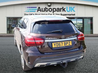 MERCEDES-BENZ 180 2.1 GLA220d AMG Line (Premium) SUV 5dr Diesel 7G-DCT 4MATIC Euro