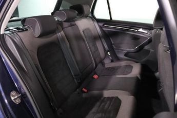 VOLKSWAGEN GOLF 2.0 TDI BlueMotion Tech GT Edition Hatchback 5dr Diesel DSG Euro