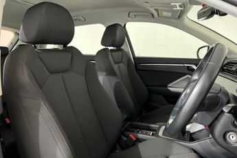 AUDI Q3 2.0 TDI 35 Sport SUV 5dr Diesel S Tronic Euro 6 (s/s) (150 ps) L