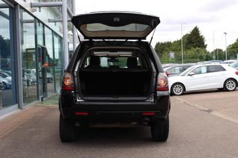 LAND ROVER FREELANDER 2 2.2 SD4 HSE Lux SUV 5dr Diesel CommandShift 4WD Euro 5 (190 ps)